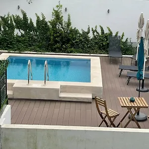 Saldanha Pool&garden Gasthuis Lissabon
